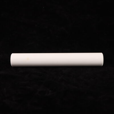 Белая керамика из оксида алюминия, обеспечивающая прочность на растяжение 200-400 МПа, отлично подходит для прецизионного машиностроения.