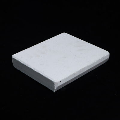 Хорошая устойчивость к тепловым ударам Корундальные полки для печей с температурной устойчивостью до 1700 ° C и специальной толщиной для мебели печи