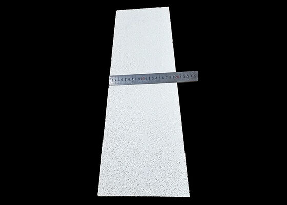 Bulk Density 0.6 to 1 gram per cubic centimeter Refractory Fire Bricks Offering Exceptional High Temperature Resistance for Heavy Duty