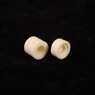 Теплопроводность 25-35 WmK Алюминиевый керамический материал, подходящий для промышленных применений и электрической изоляции