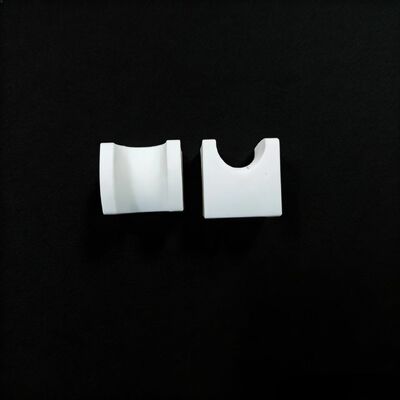 Модуль Юнга 200–400 ГПа Алюминиевая керамика, обеспечивающая диэлектрическую прочность 18–20 кВ/мм для компонентов с высокой долговечностью